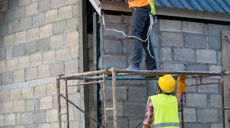 Expert Emergency Roof Repairs services in Oak Ridge, PA